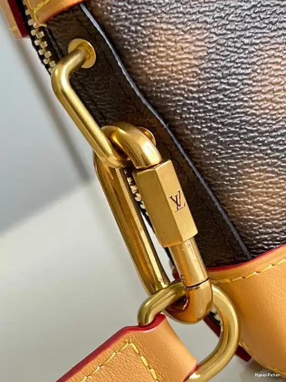 VUITTON TRUNK LOUIS SOFT 0630